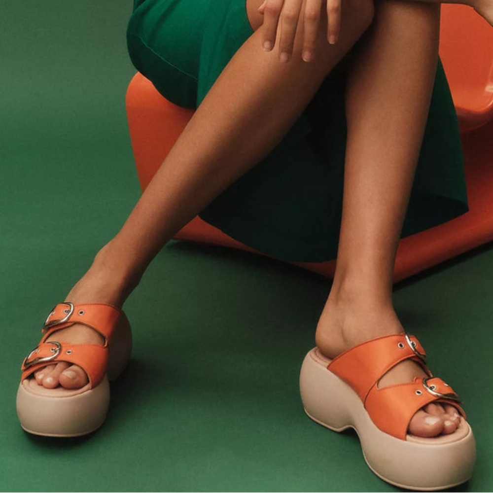 Seychelles Wisteria Platform Sandals in Orange/Pink Leather - 9.5